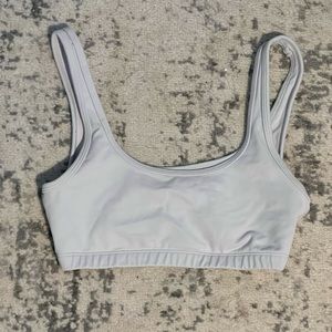 ARITZIA TNA Sports bra